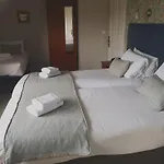 Bed and breakfast Glen Gat House