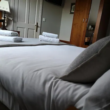 Glen Gat House 3*