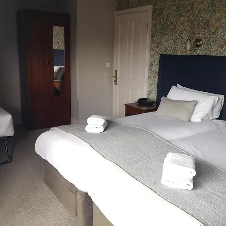 Glen Gat House Oda ve Kahvaltı 3*
