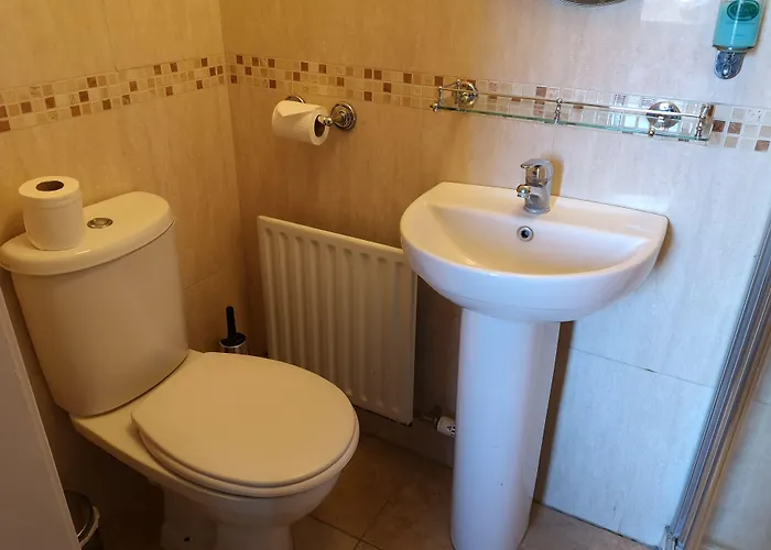 Glen Gat House Oda ve Kahvaltı 3*